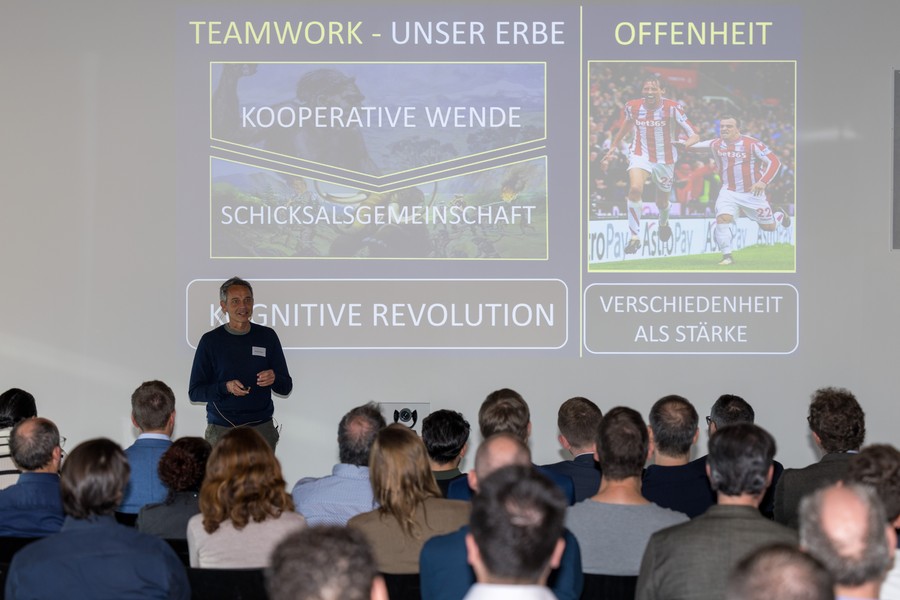 Keynote Speech von Bernhard Heusler rund um das Thema Leadership und Teamspirit